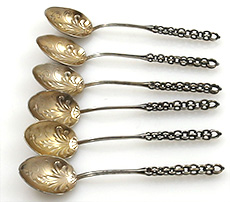 Duhme coffee spoons with chain handles